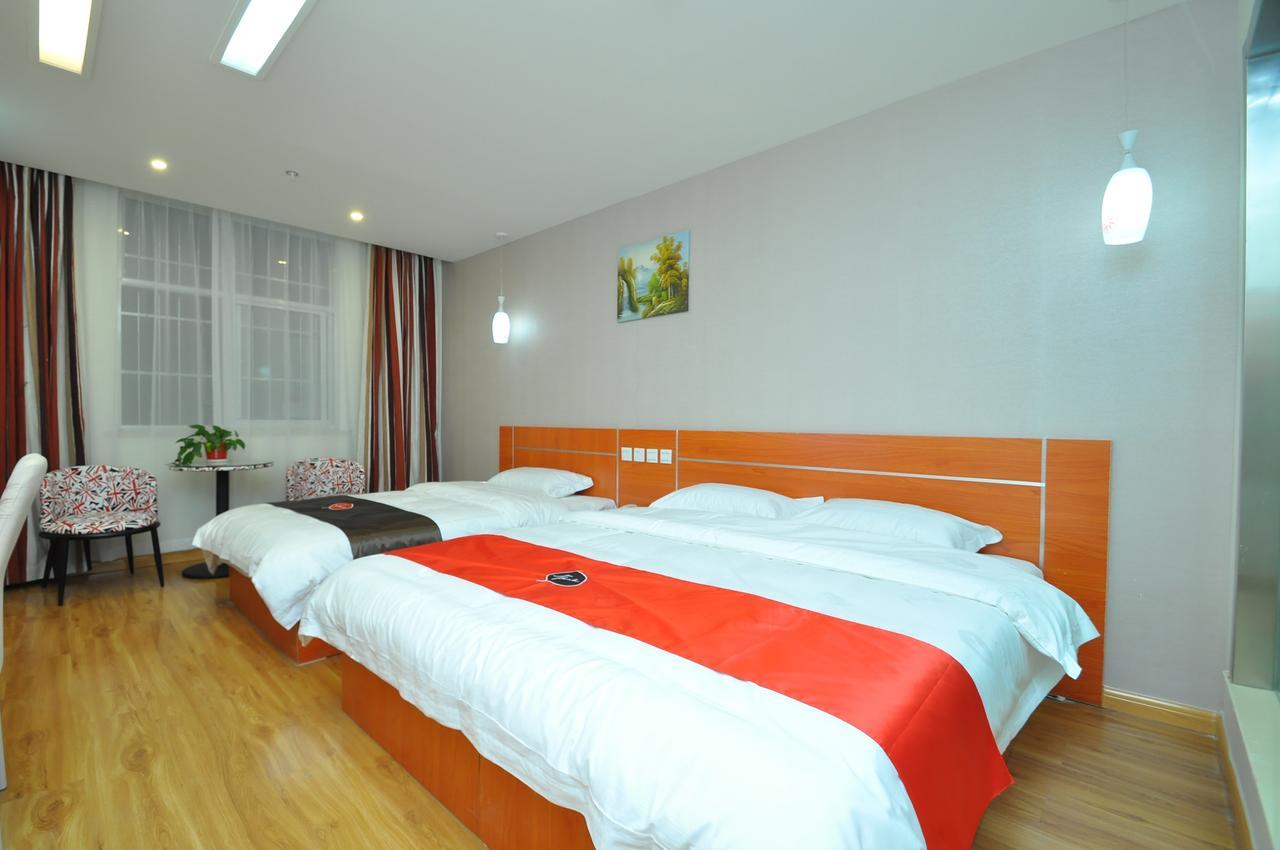 Thank Inn Chain Hotel West Eleven Road Mall Linyi  Εξωτερικό φωτογραφία